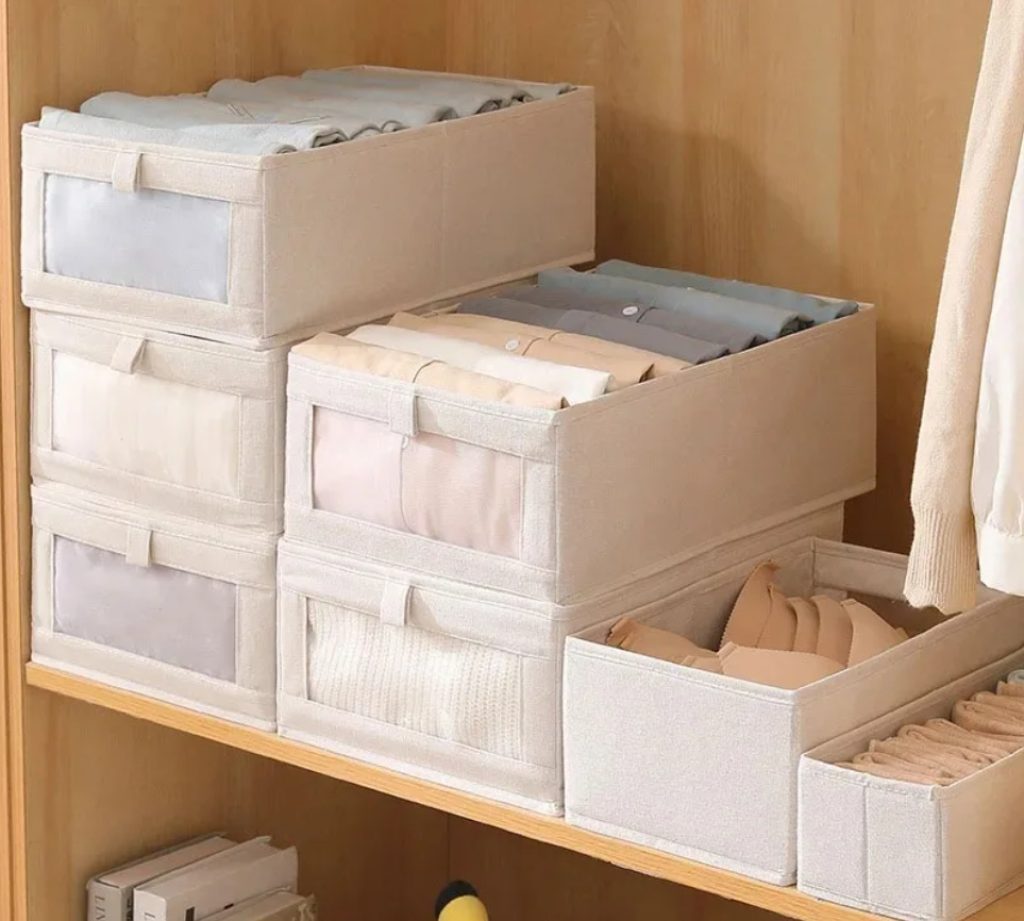 Foldable fabric storage box